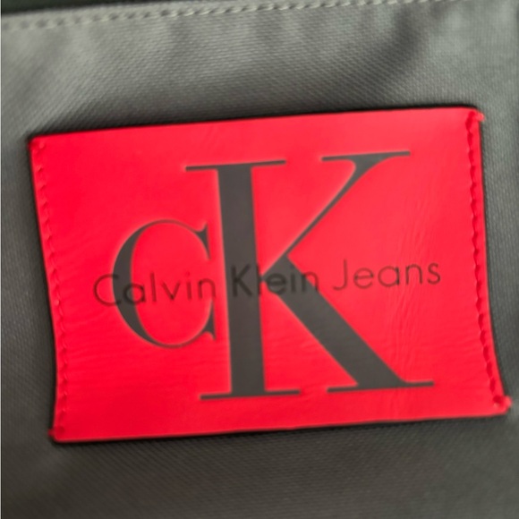 NWOT Calvin Klein jeans belt bag - Picture 4 of 8